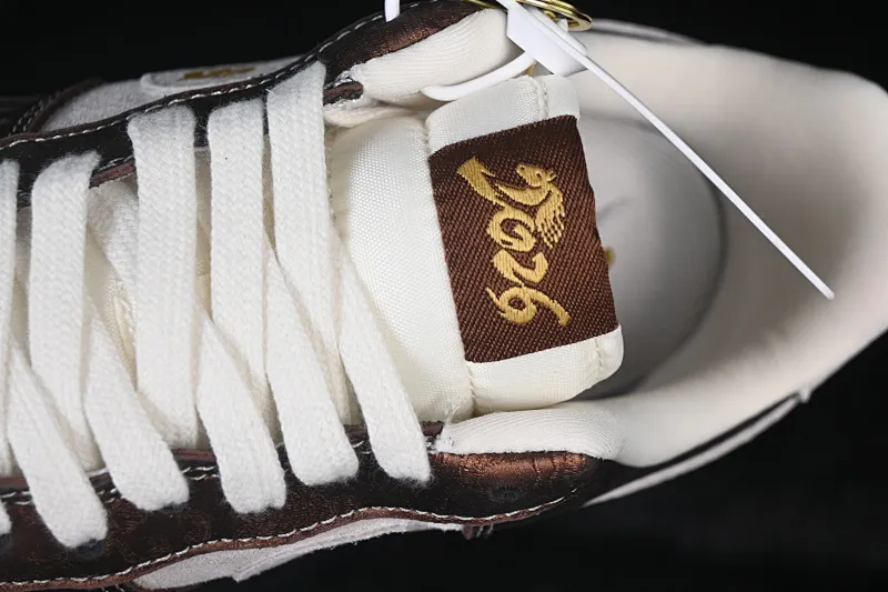 All categories Nk Air Force 1 Air Force series Nk Air Force 1 Low Air Force low-top Nike Air Force 1'07 Low Year of the Horse limited white brown Chinese style Air Force 1 low-top casual sneakers KD1688-005